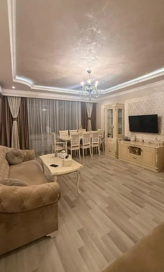 3 Սենյականոց Բնակարան, 78քմ, 3/9 հարկ, Կապիտալ Վերանորոգված