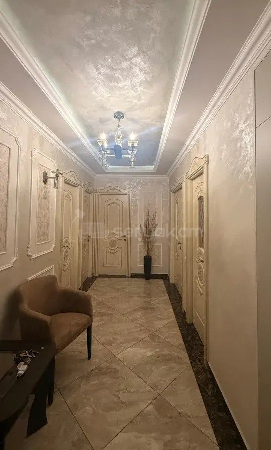 3 Սենյականոց Բնակարան, 78քմ, 3/9 հարկ, Կապիտալ Վերանորոգված