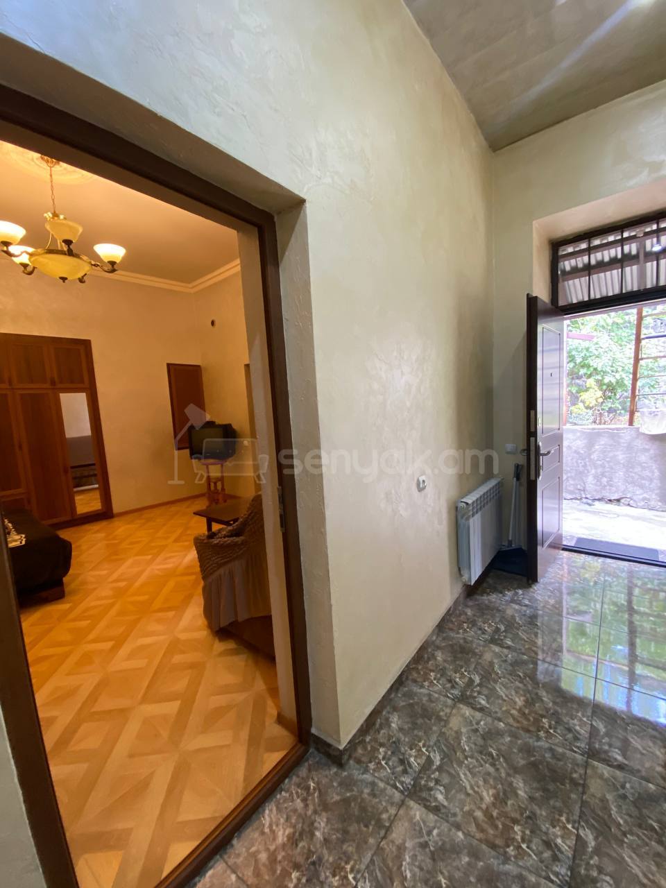 1 Սենյականոց Սեփական Տուն, 42քմ, Կապիտալ Վերանորոգված, Կահավորված