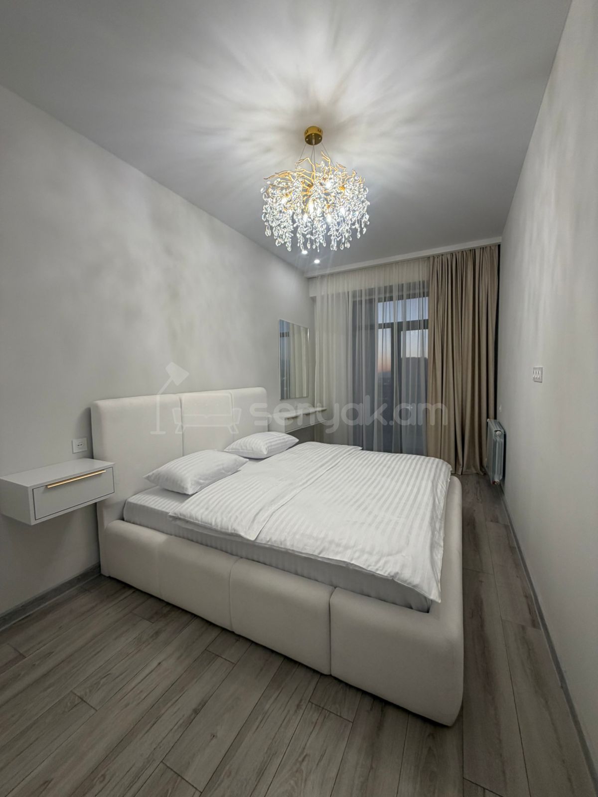 2 Սենյականոց Բնակարան, 53քմ, 11/17 հարկ, Դիզայներական Վերանորոգված, Կահավորված, Արևկող