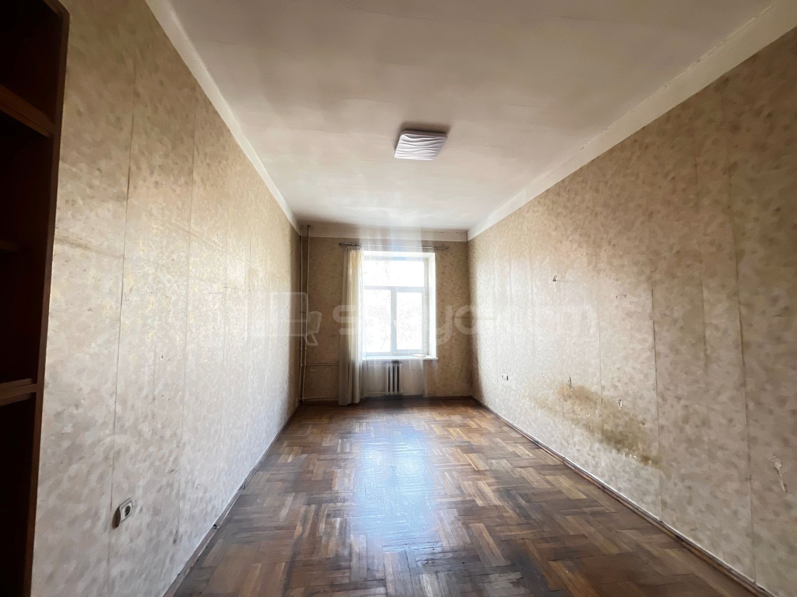 3 Սենյականոց Բնակարան Քարե Շենքում, 105քմ, 3/5 հարկ, Զրոյական Վիճակում