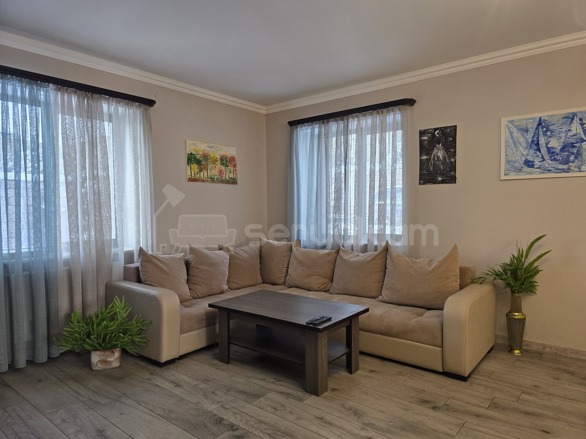 5 Սենյականոց Շքեղ Առանձնատուն, 270քմ, Լողավազանով