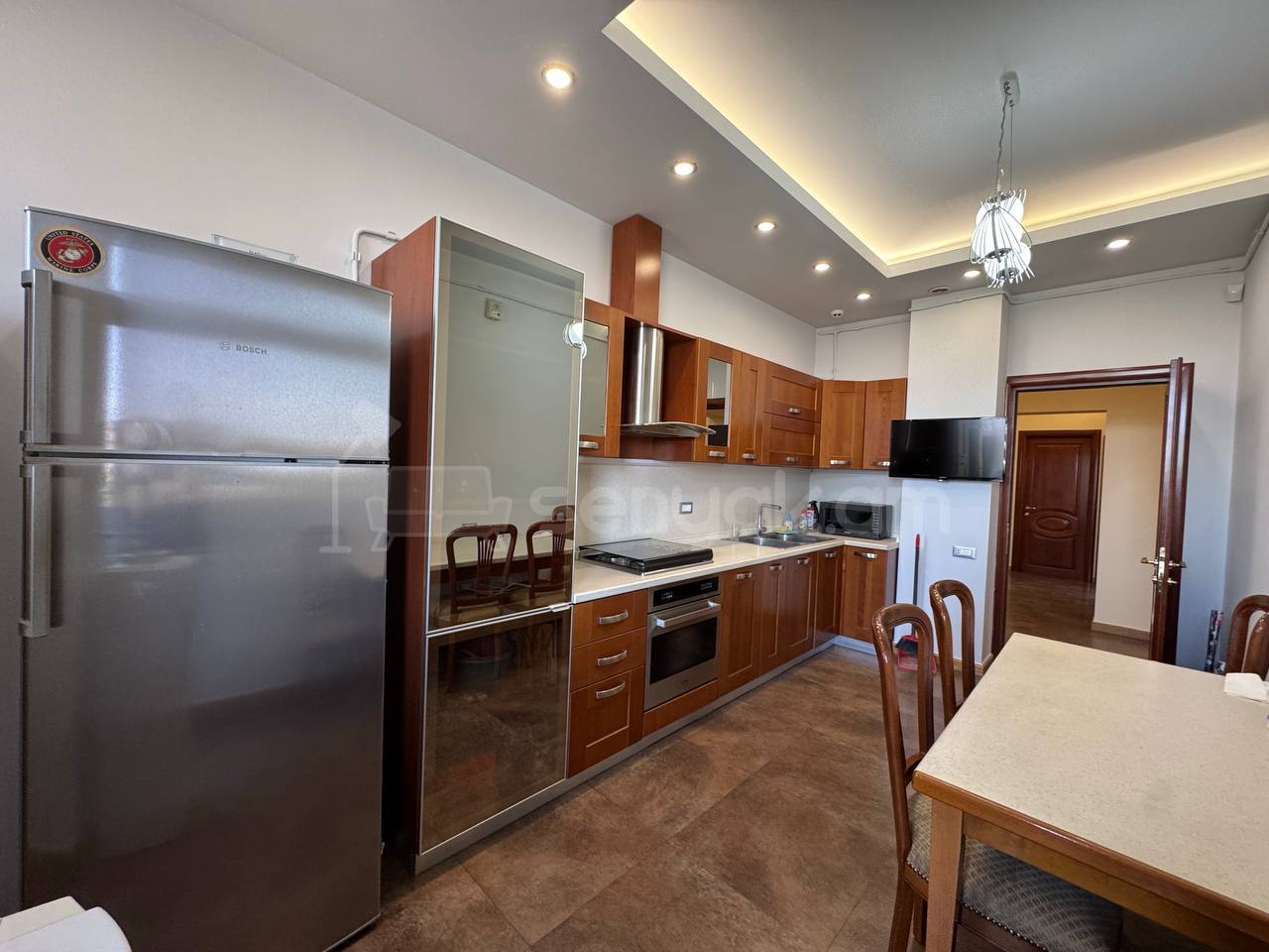 4 Սենյականոց Բնակարան, 160քմ, 2/22 հարկ, Կապիտալ Վերանորոգված