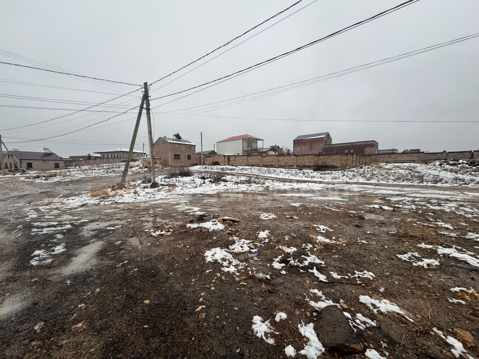 Բնակելի Նշանակության Հողատարածք, 2650քմ, Խմելու Ջրով, Էլեկտրականությամբ