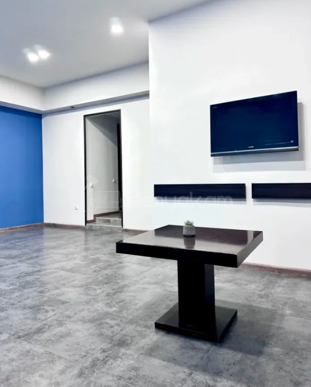 Օֆիսային Տարածք, 200քմ