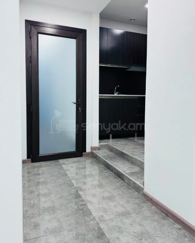 Օֆիսային Տարածք, 200քմ