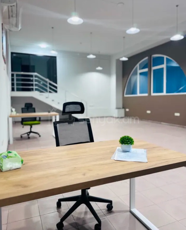 Օֆիսային Տարածք, 200քմ