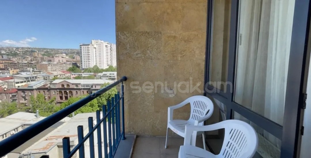 3 Սենյականոց Բնակարան, 120քմ, 9/13 հարկ, Կապիտալ Վերանորոգված, Կահավորված, Արևկող