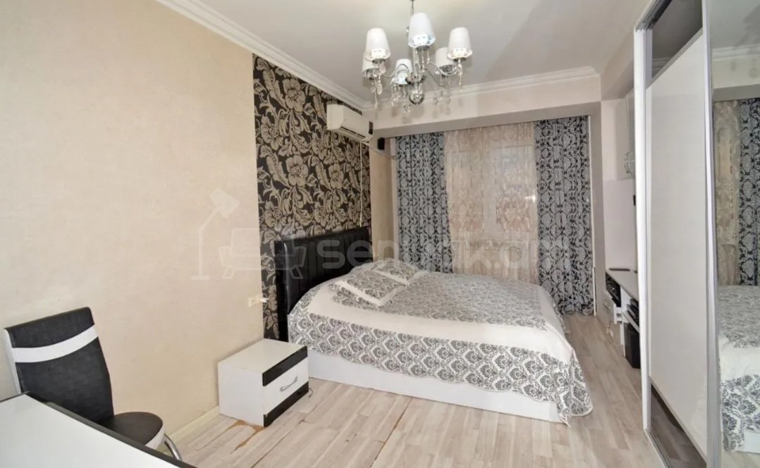 3 Սենյականոց Բնակարան, 90քմ, 14/16 հարկ, Նորմալ Վիճակում