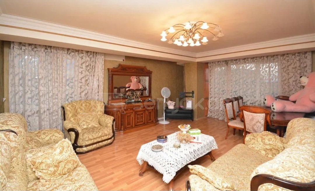 3 Սենյականոց Բնակարան, 90քմ, 14/16 հարկ, Նորմալ Վիճակում