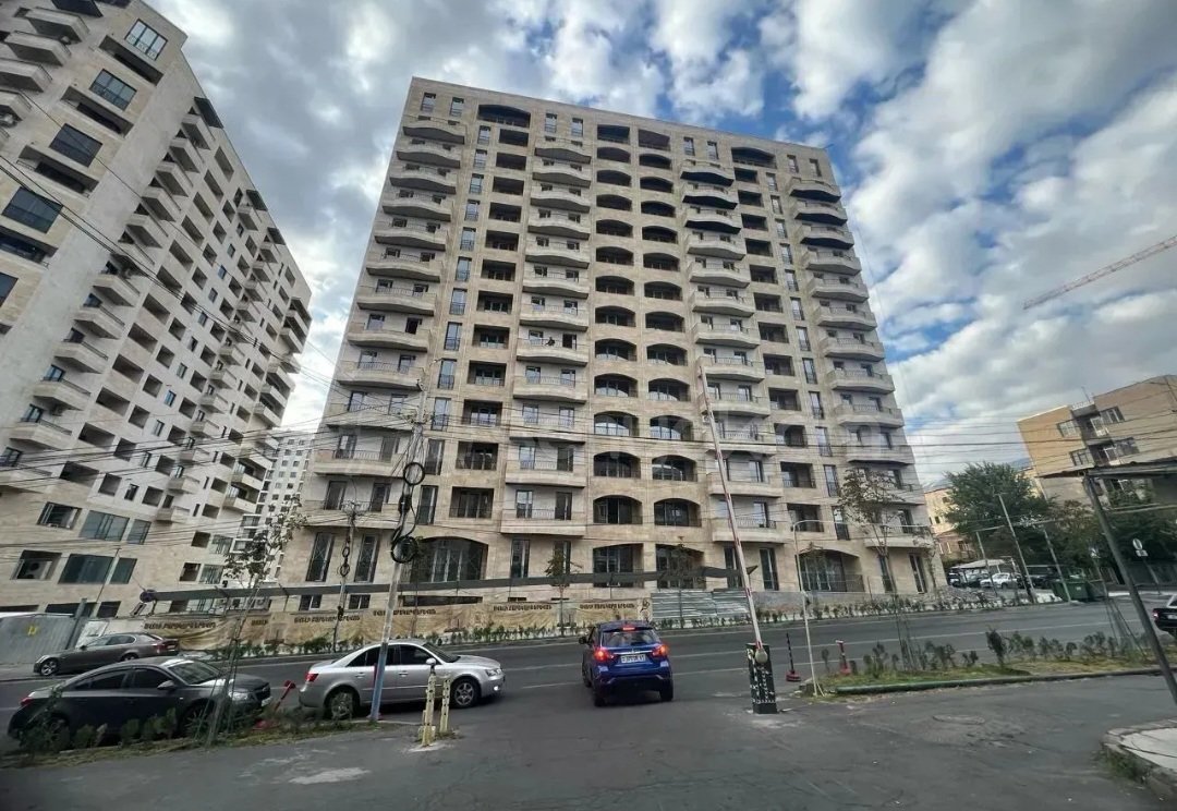 4 Սենյականոց Բնակարան Նորակառույցում, 127քմ, 9/16 հարկ, Զրոյական Վիճակում