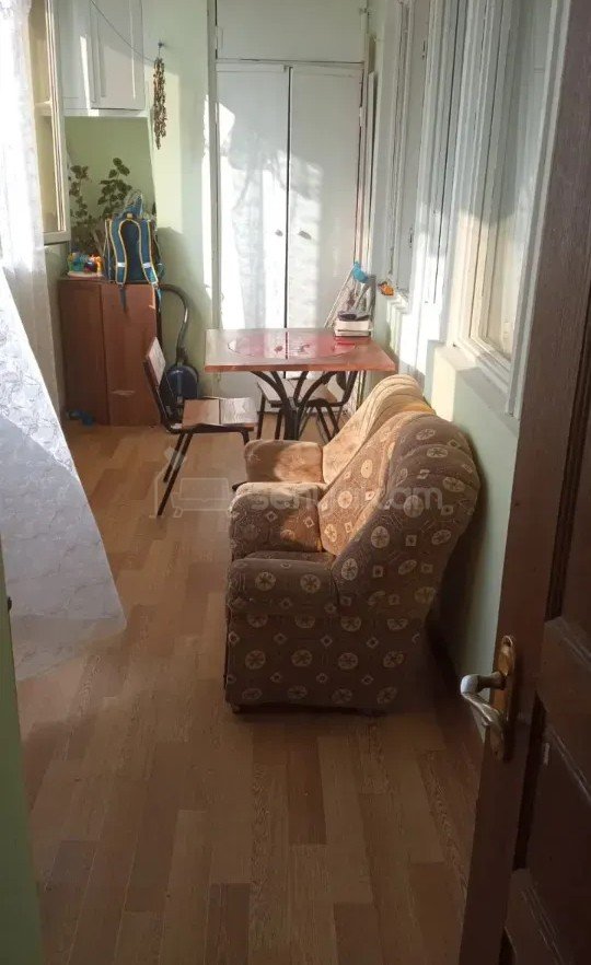 3 Սենյականոց Բնակարան, 82քմ, 3/9 հարկ, Նորմալ Վիճակում, Կահավորված, Արևկող