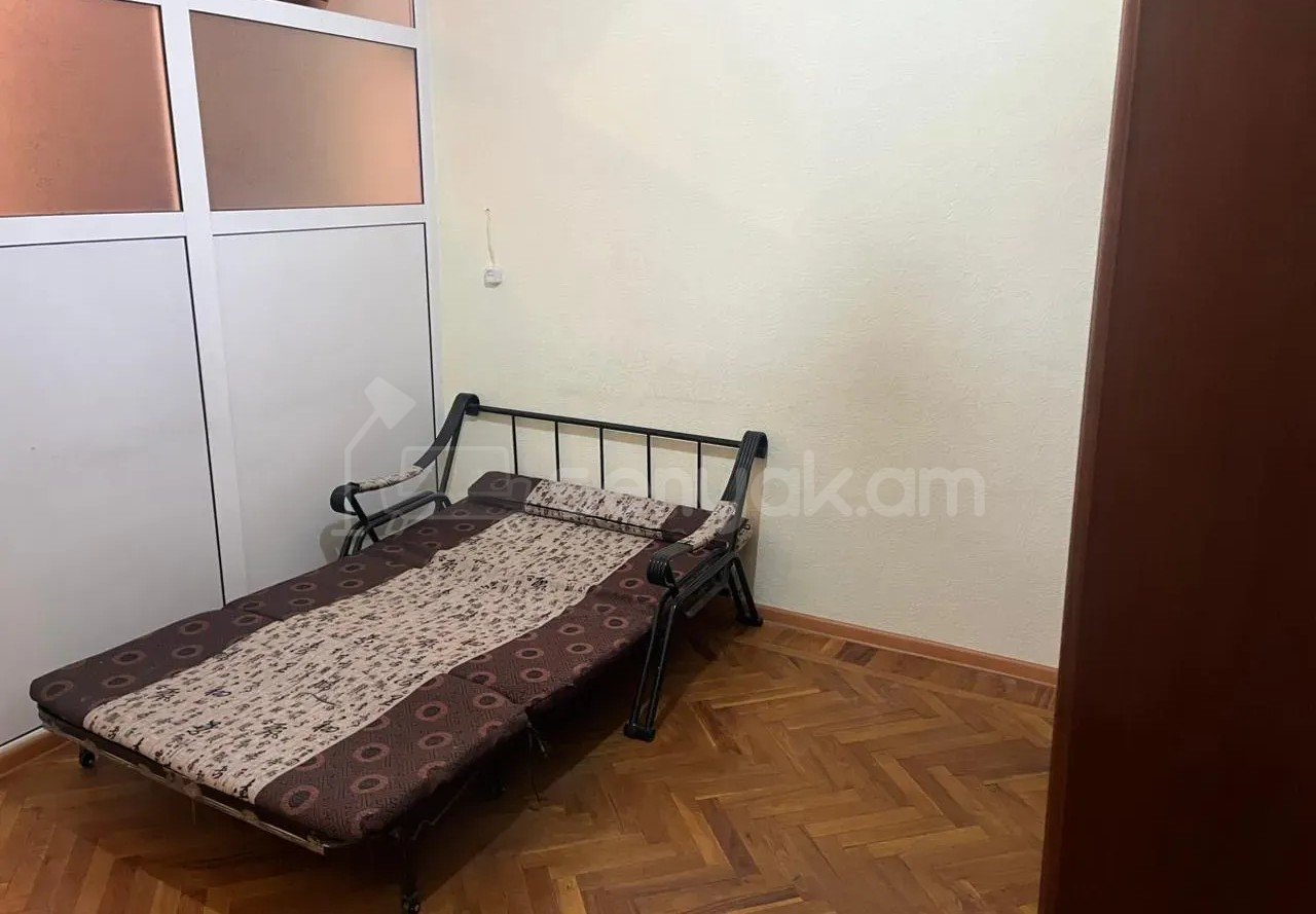 3 Սենյականոց Բնակարան Քարե Շենքում, 76քմ, 4/5 հարկ, Կոսմետիկ Վերանորոգված, Կահավորված, Արևկող