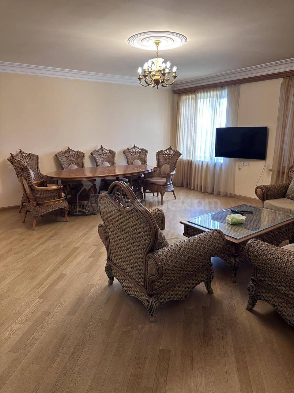 4 Սենյականոց Բնակարան, 113քմ, 5/5 հարկ, Պետական Վիճակում