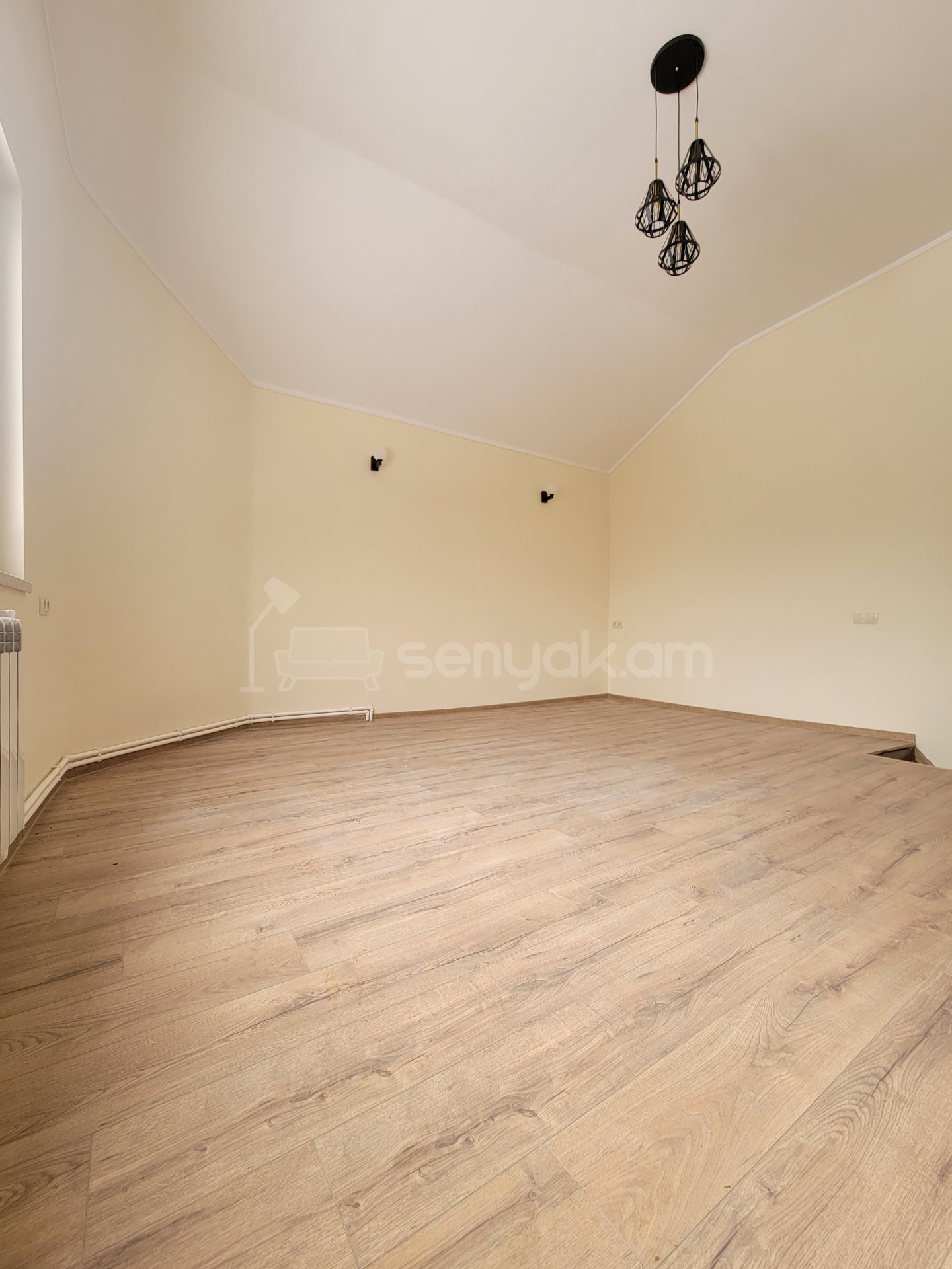 3 Սենյականոց Սեփական Տուն, 40քմ, Կապիտալ Վերանորոգված, Կահավորված