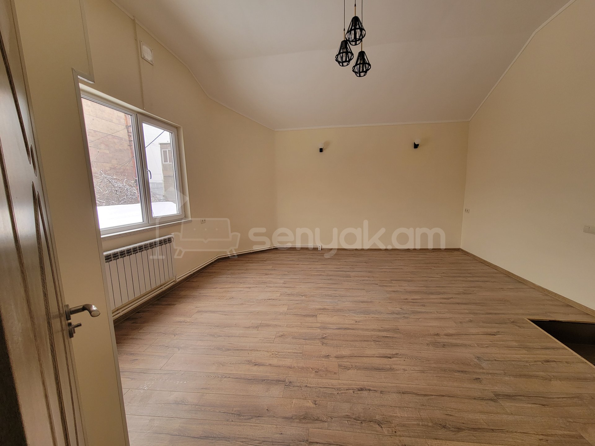 3 Սենյականոց Սեփական Տուն, 40քմ, Կապիտալ Վերանորոգված, Կահավորված