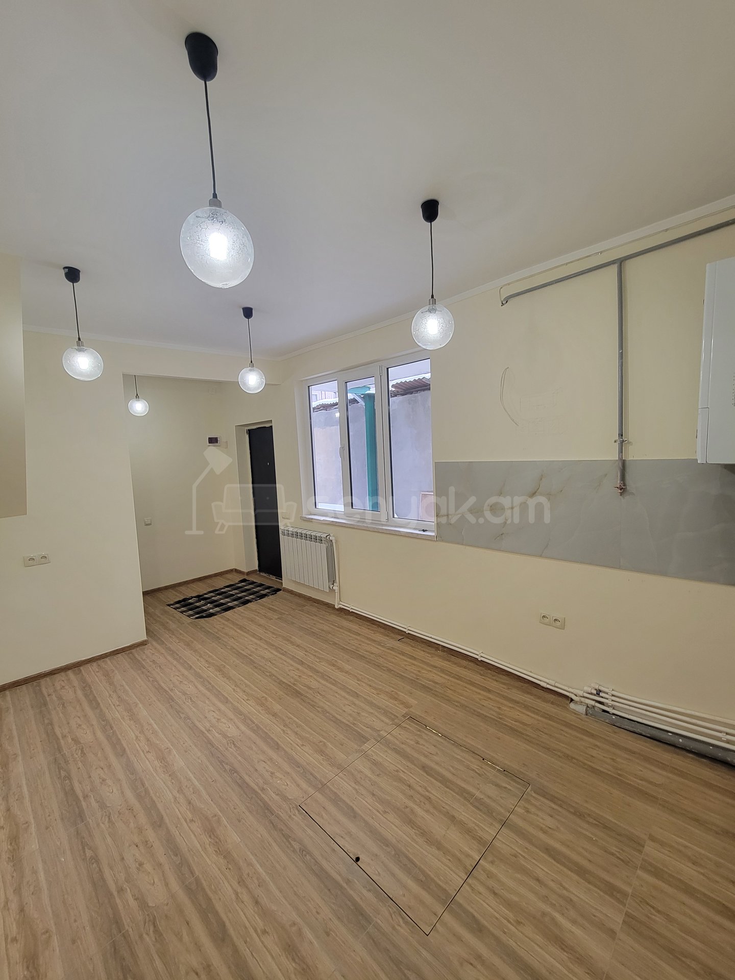 3 Սենյականոց Սեփական Տուն, 40քմ, Կապիտալ Վերանորոգված, Կահավորված