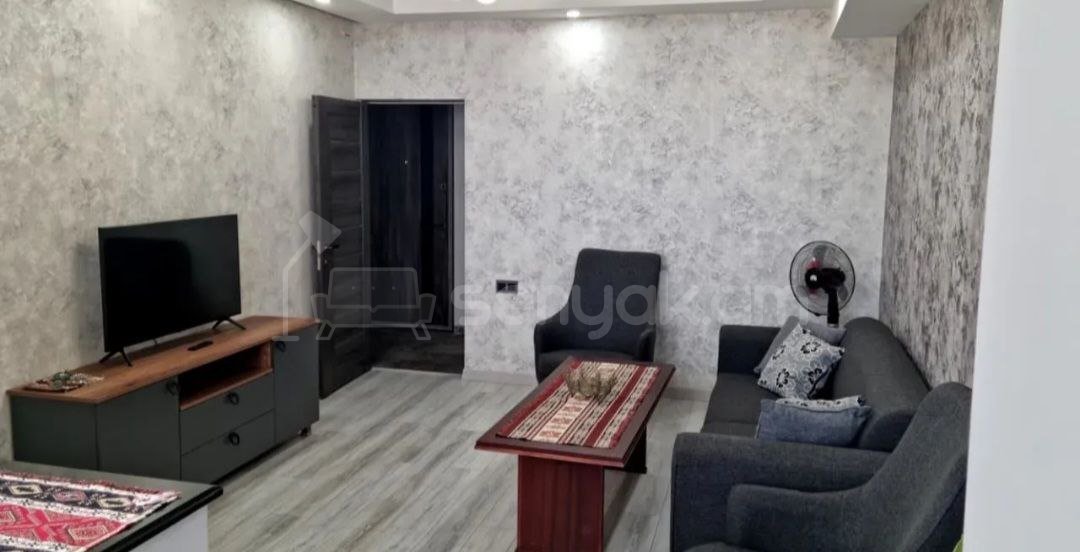 2 Սենյականոց Բնակարան, 45քմ, 8/9 հարկ, Կապիտալ Վերանորոգված, Կահավորված, Արևկող