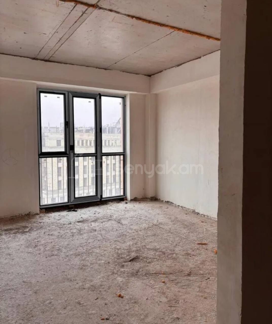 3 Սենյականոց Բնակարան, 87քմ, 10/16 հարկ, Զրոյական Վիճակում