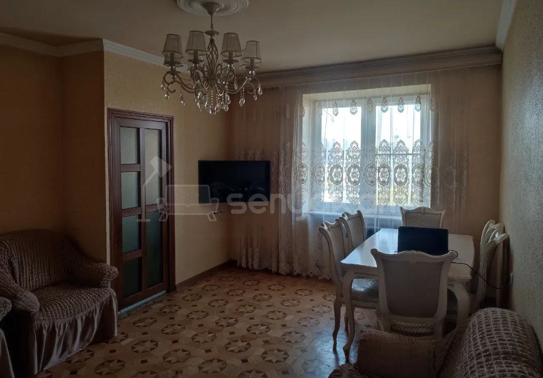 3 Սենյականոց Բնակարան, 58քմ, 3/5 հարկ, Նորմալ Վիճակում, Կահավորված, Արևկող