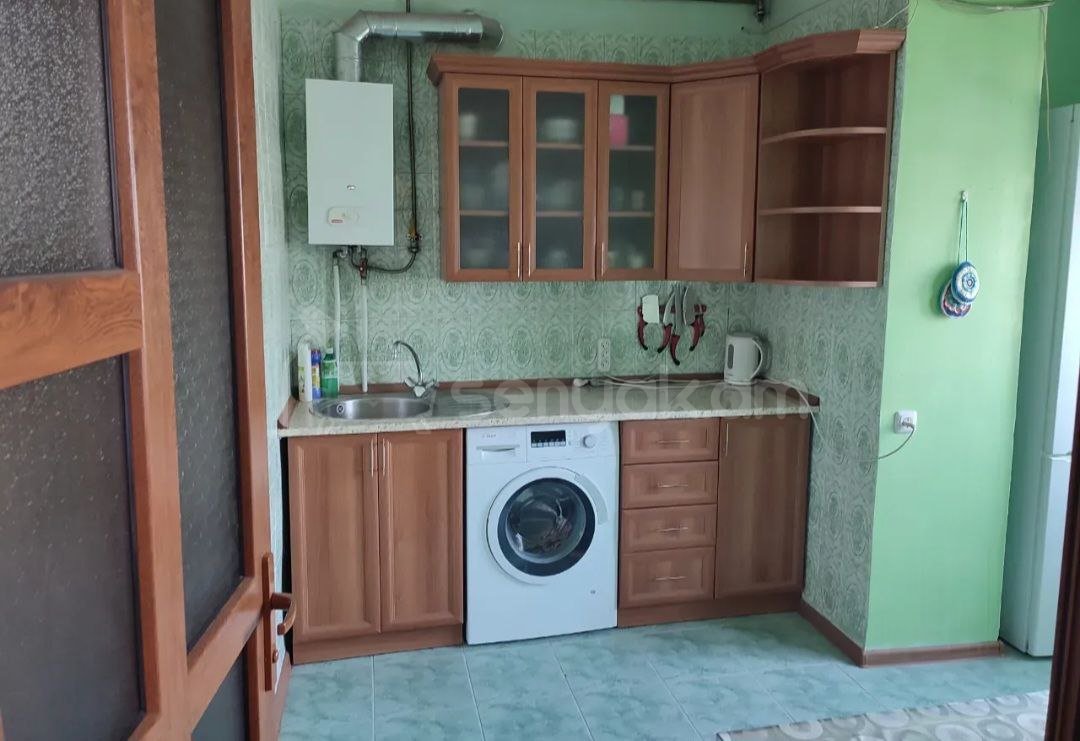 3 Սենյականոց Բնակարան, 58քմ, 3/5 հարկ, Նորմալ Վիճակում, Կահավորված, Արևկող