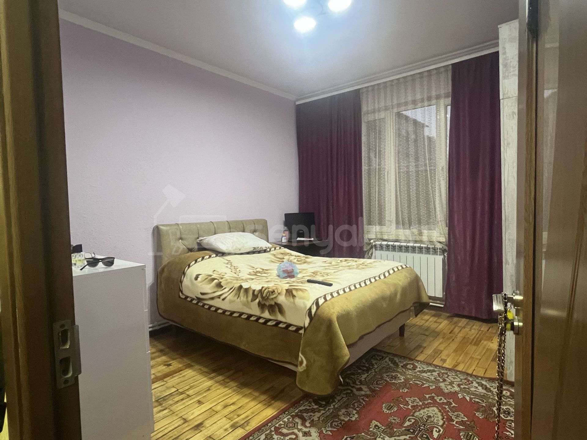 3 Սենյականոց Բնակարան, 73քմ, 1/5 հարկ, Նորմալ Վիճակում