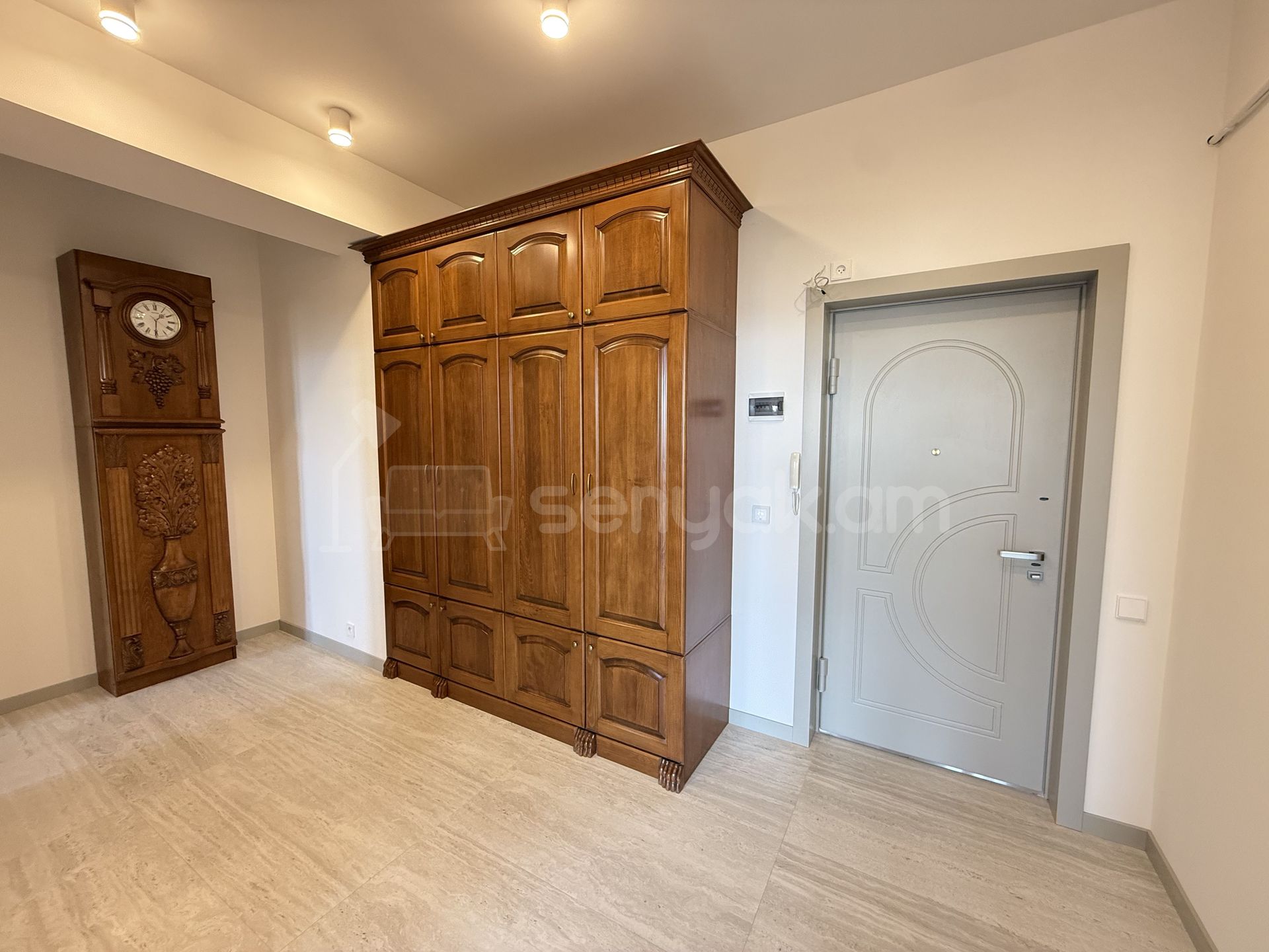 3 Սենյականոց Բնակարան Նորակառույցում, 73քմ, 9/11 հարկ, Կապիտալ Վերանորոգված