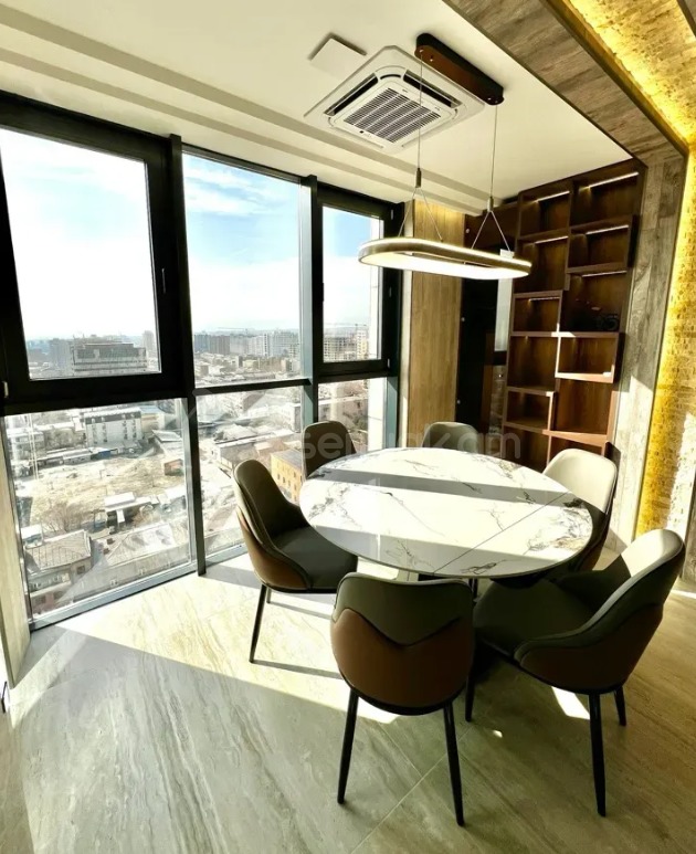 2 Սենյականոց Բնակարան, 69քմ, 16/18 հարկ, Դիզայներական Վերանորոգված