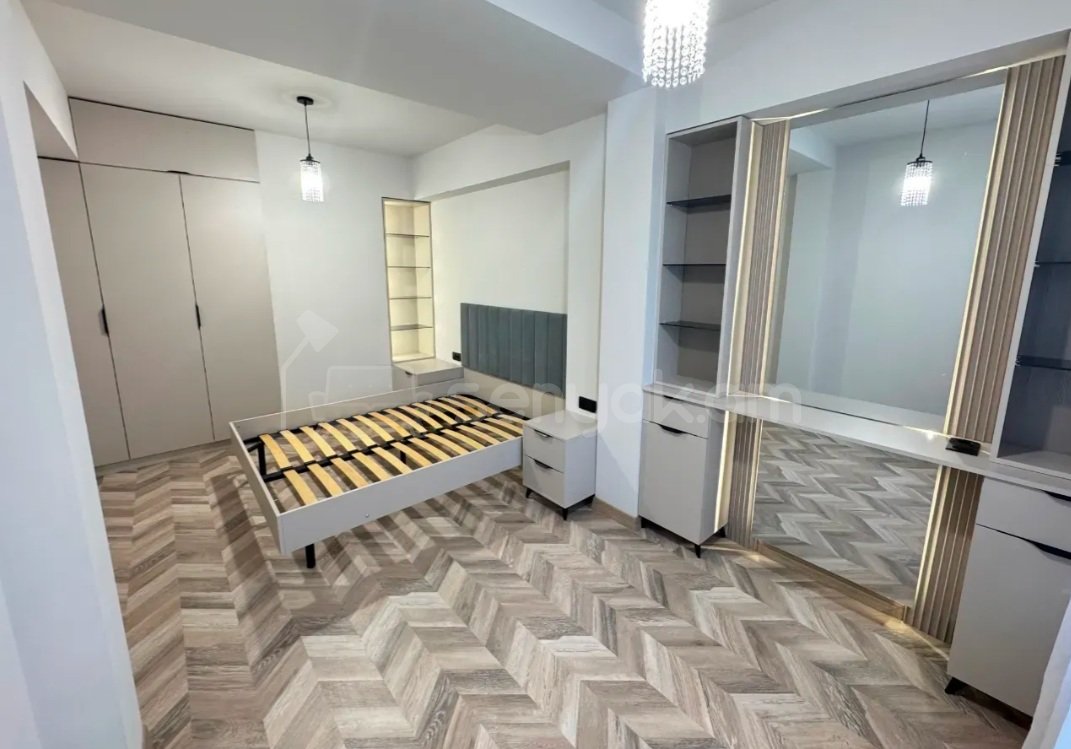 2 Սենյականոց Բնակարան, 42քմ, 3/8 հարկ, Դիզայներական Վերանորոգված