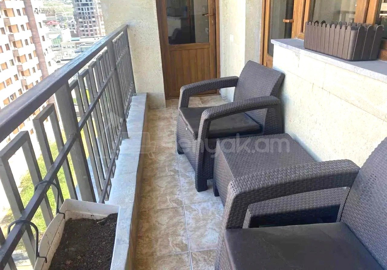 2 Սենյականոց Բնակարան Նորակառույցում, 70քմ, 11/14 հարկ, Դիզայներական Վերանորոգված, Կահավորված, Արևկող