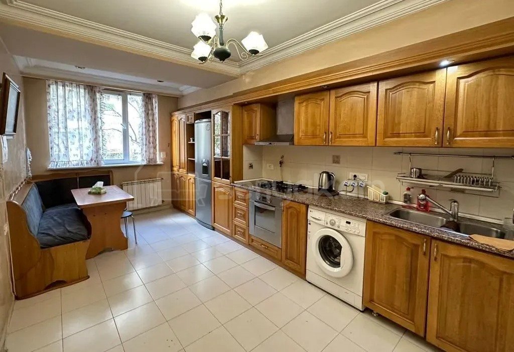 3 Սենյականոց Բնակարան, 67քմ, 2/11 հարկ, Կապիտալ Վերանորոգված