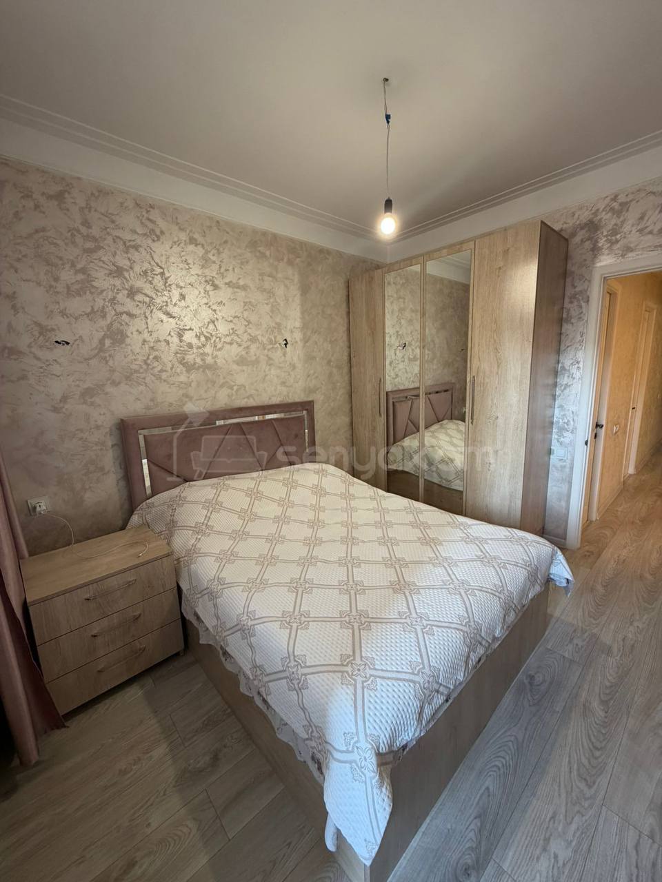 3 Սենյականոց Բնակարան, 82քմ, 6/14 հարկ, Նորմալ Վիճակում