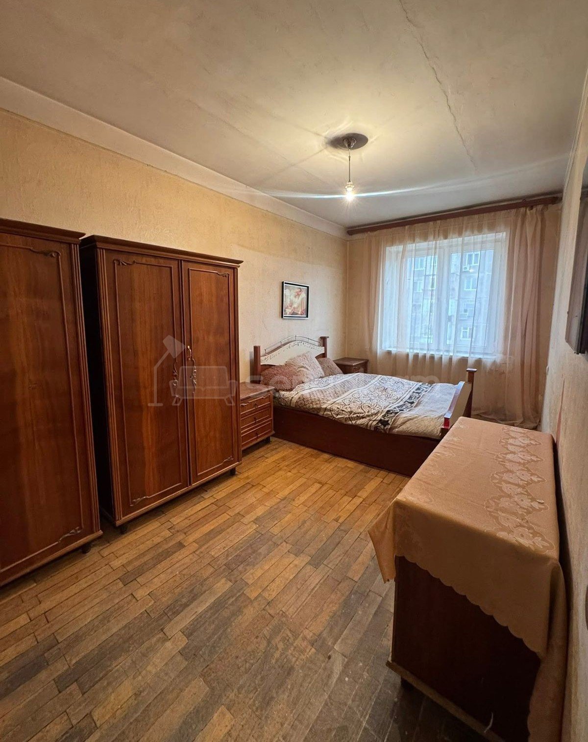 2 Սենյականոց Բնակարան Քարե Շենքում, 52քմ, 5/5 հարկ, Նորմալ Վիճակում