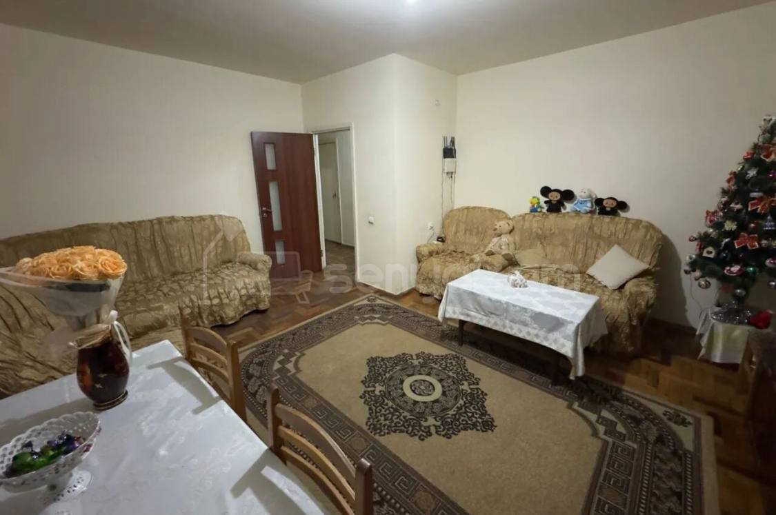 3 Սենյականոց Բնակարան, 91քմ, 4/14 հարկ, Նորմալ Վիճակում