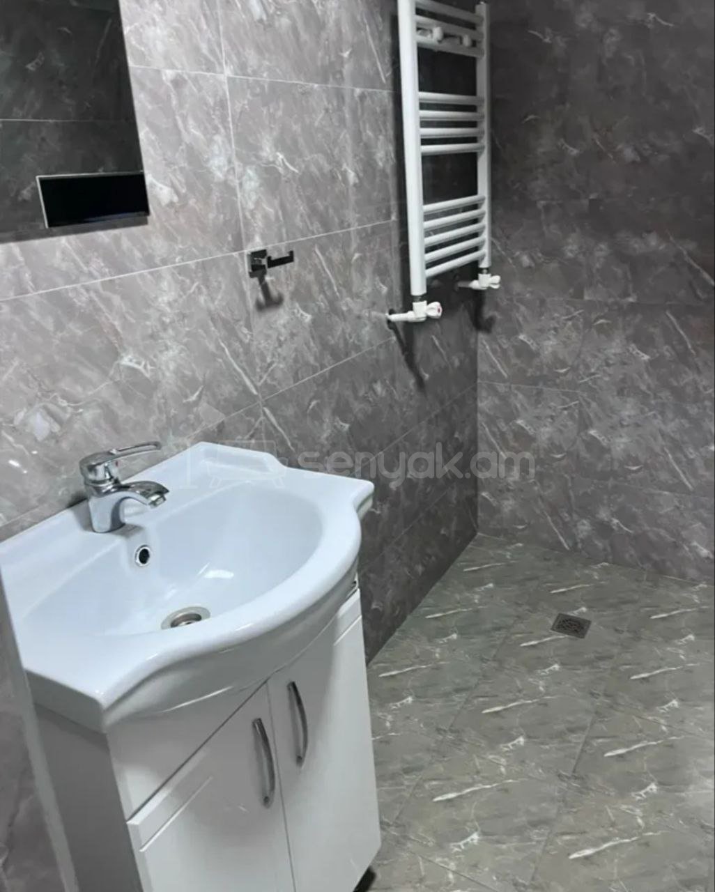 4 Սենյականոց Սեփական Տուն, 140քմ, Կապիտալ Վերանորոգված