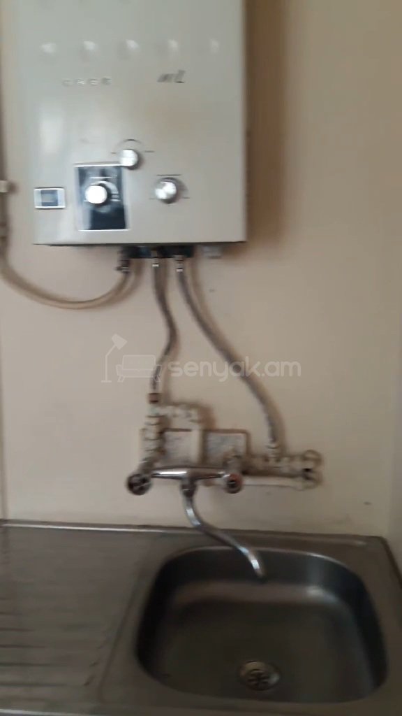 1 Սենյականոց Սեփական Տուն, 20քմ, Նորմալ Վիճակում, Մասամբ Կահավորված