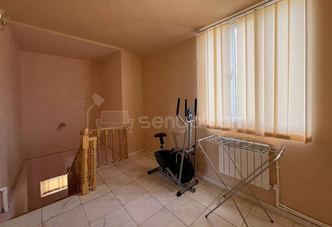 5 Սենյականոց Սեփական Տուն, 230քմ, Կապիտալ Վերանորոգված, Ավտոտնակով