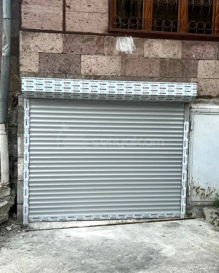 2 Սենյականոց Բնակարան Քարե Շենքում, 50քմ, 1/5 հարկ, Կապիտալ Վերանորոգված