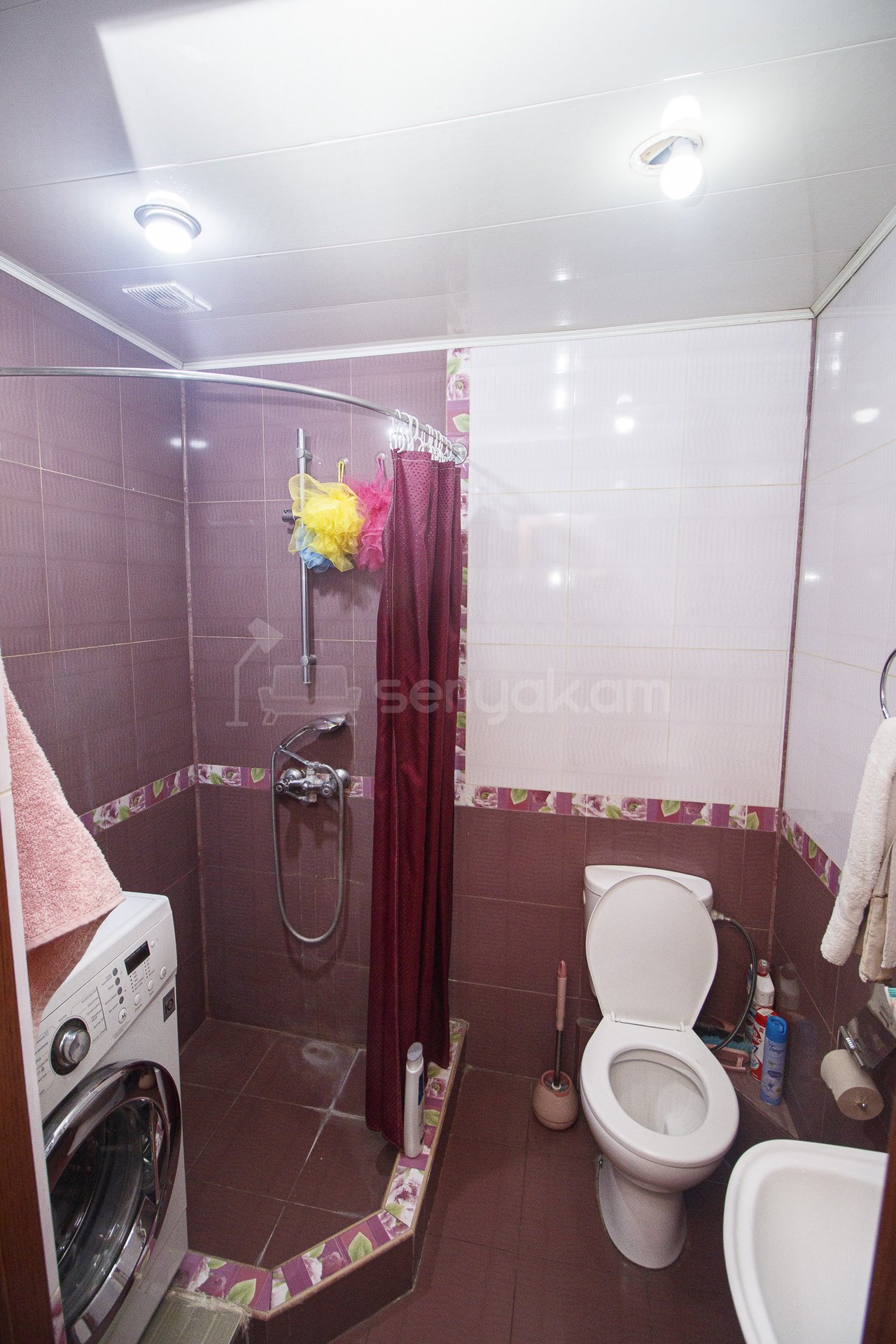 1 Սենյականոց Բնակարան, 42քմ, 7/9 հարկ, Կապիտալ Վերանորոգված