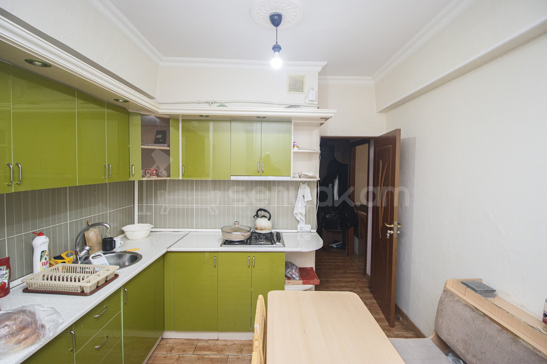 1 Սենյականոց Բնակարան, 42քմ, 7/9 հարկ, Կապիտալ Վերանորոգված