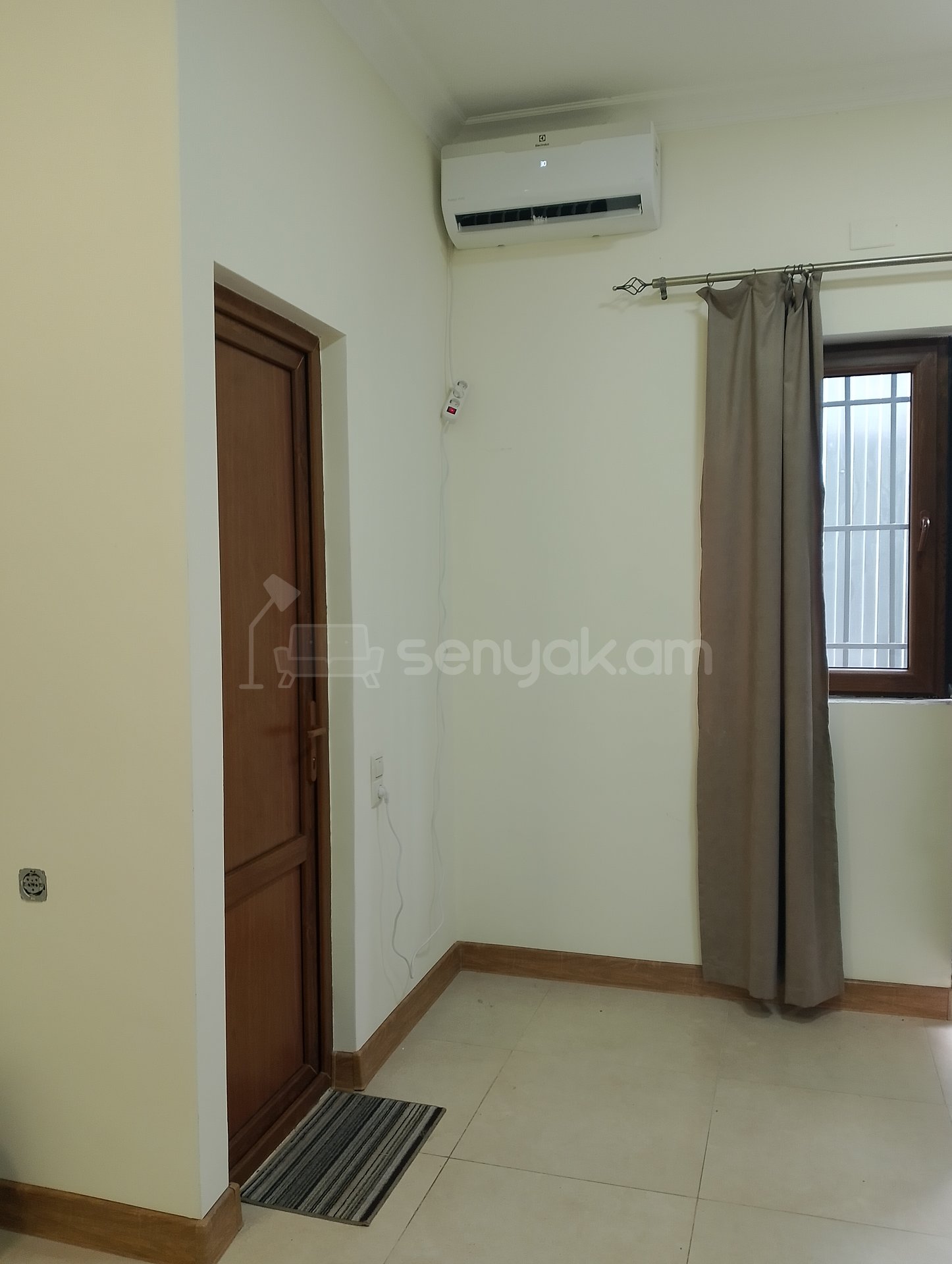 2 Սենյականոց Սեփական Տուն, 50քմ, Կապիտալ Վերանորոգված, Կահավորված