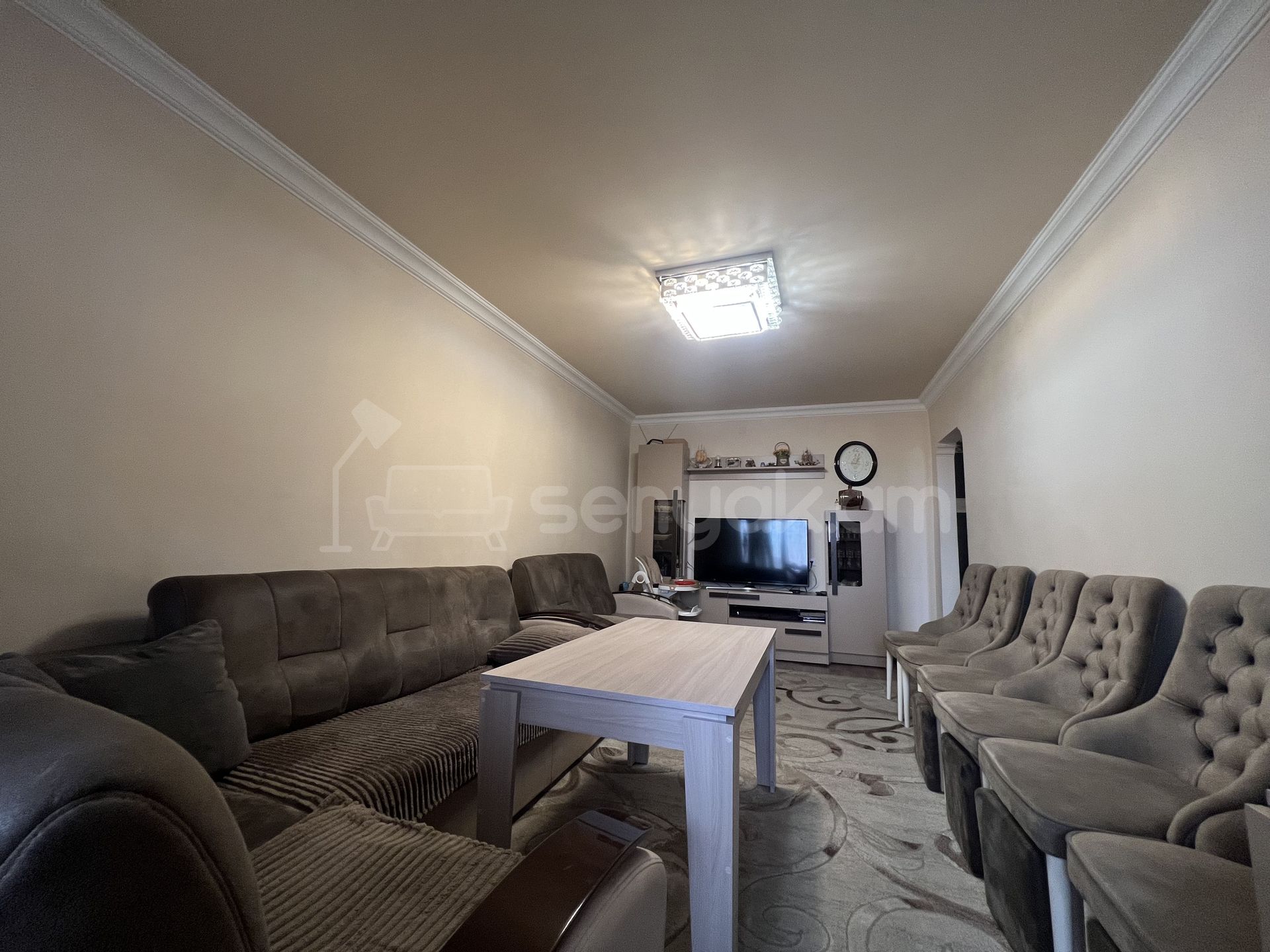 4 Սենյականոց Բնակարան, 67քմ, 3/5 հարկ, Կապիտալ Վերանորոգված