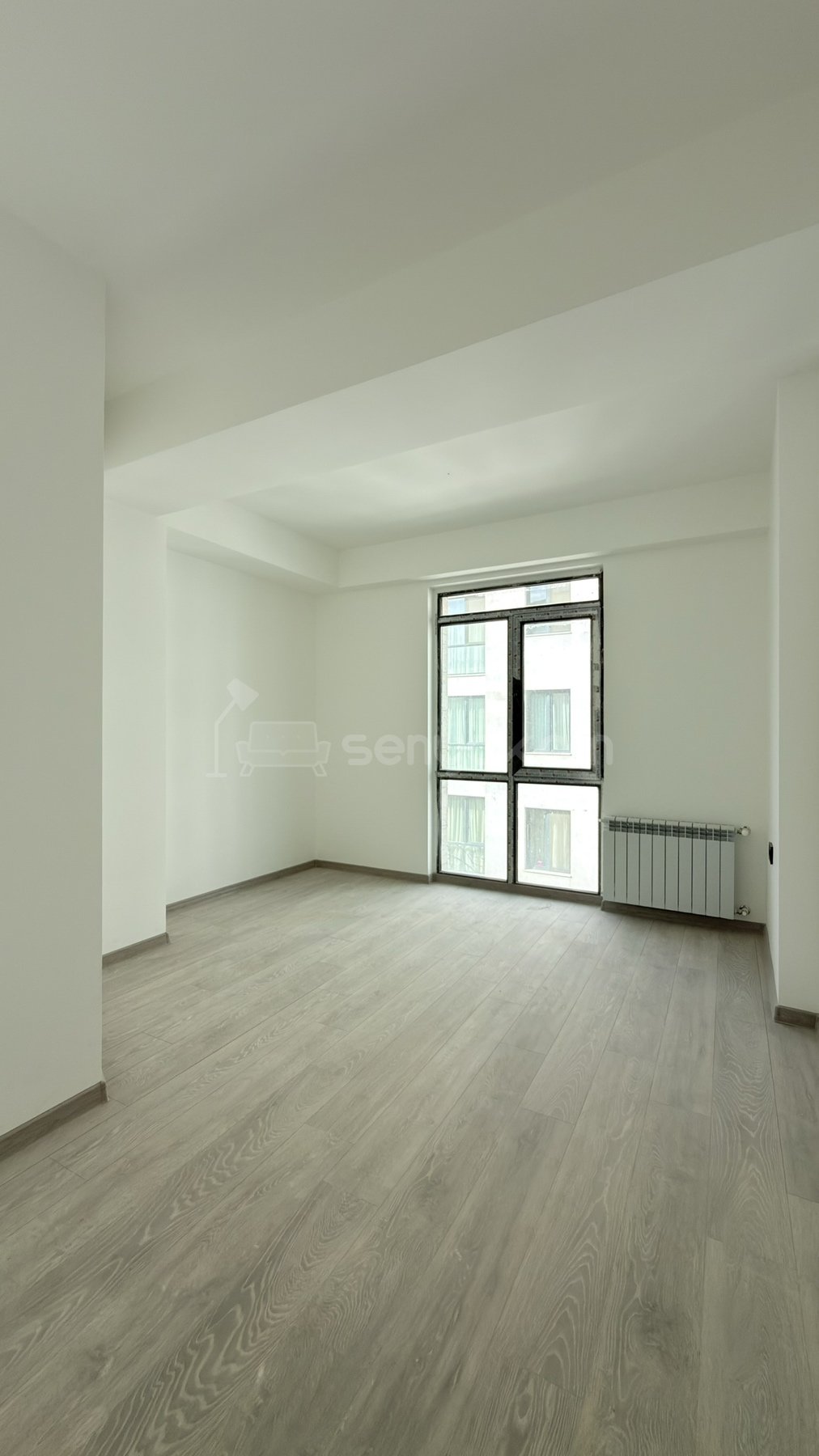 4 Սենյականոց Բնակարան Նորակառույցում, 140քմ, 6/7 հարկ, Կապիտալ Վերանորոգված