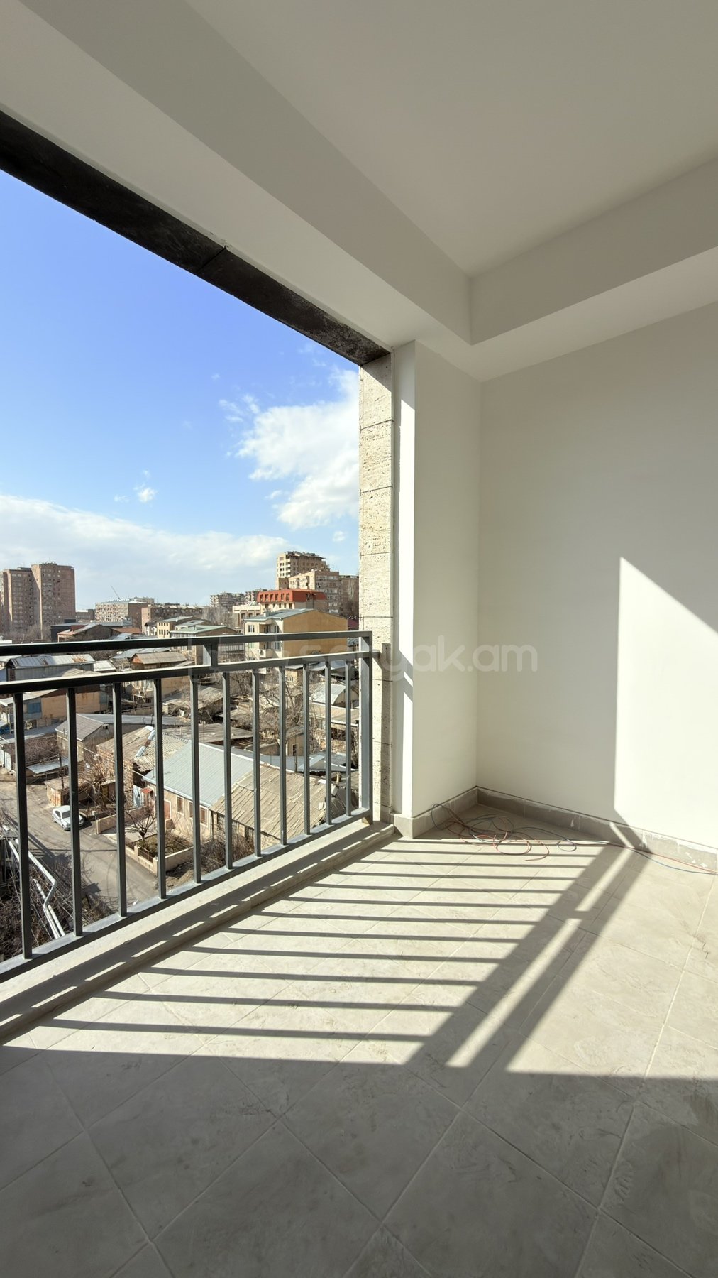 4 Սենյականոց Բնակարան Նորակառույցում, 140քմ, 6/7 հարկ, Կապիտալ Վերանորոգված