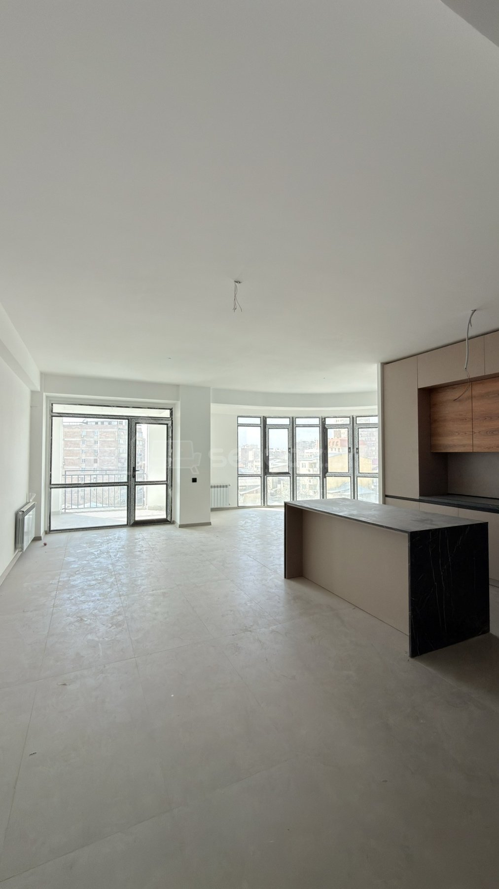 4 Սենյականոց Բնակարան Նորակառույցում, 140քմ, 6/7 հարկ, Կապիտալ Վերանորոգված