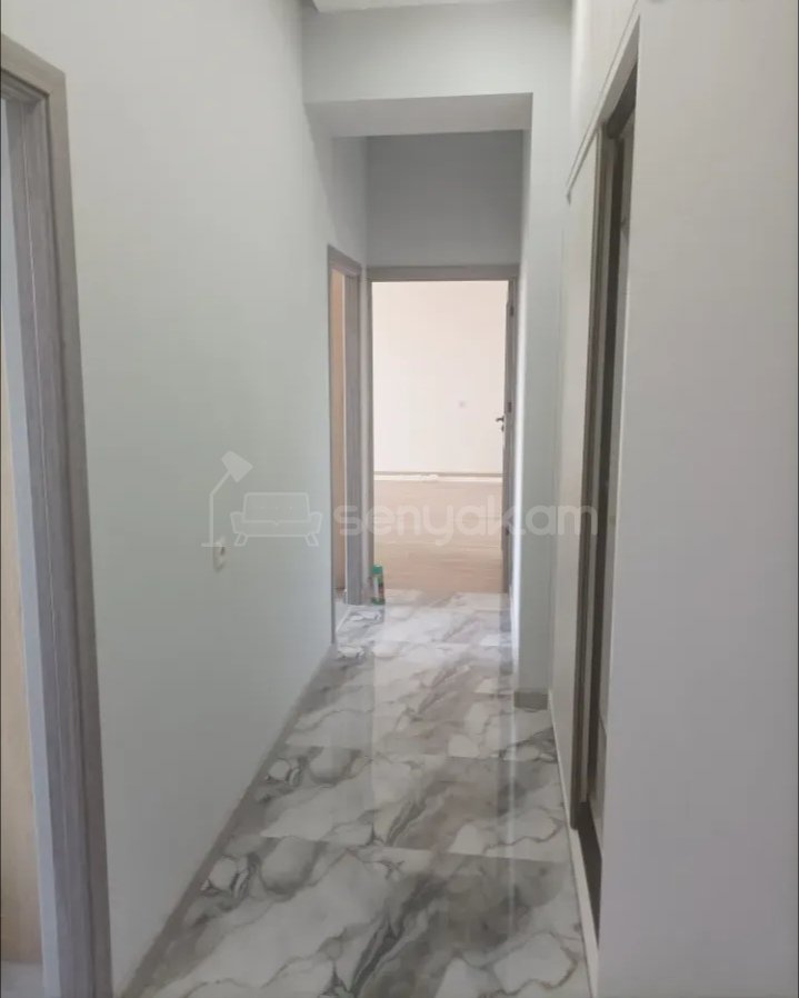 3 Սենյականոց Բնակարան, 90քմ, 4/16 հարկ, Նորմալ Վիճակում, Կահավորված