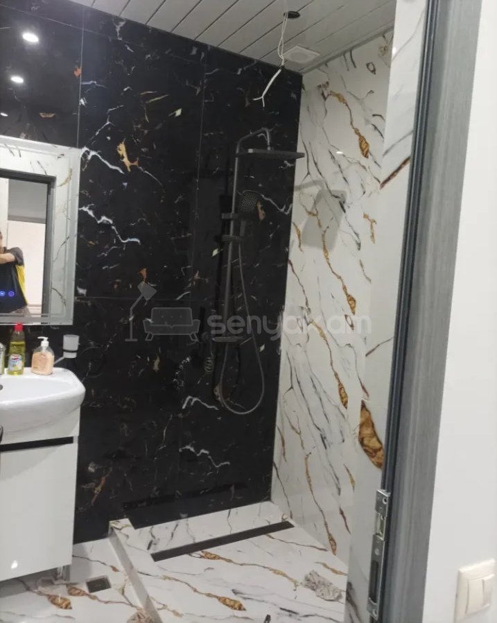 3 Սենյականոց Բնակարան, 90քմ, 4/16 հարկ, Նորմալ Վիճակում, Կահավորված