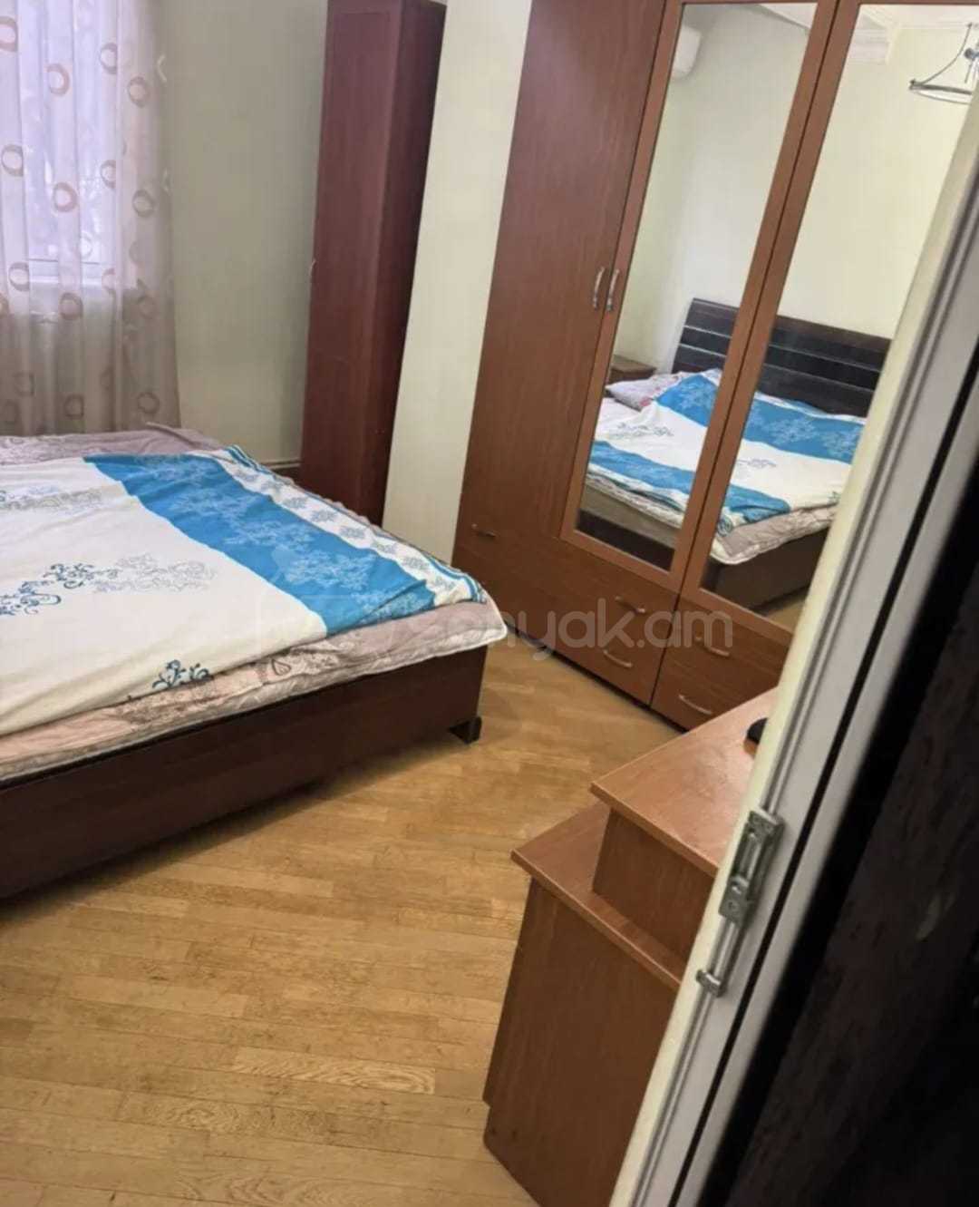 2 Սենյականոց Բնակարան, 40քմ, 2/9 հարկ, Նորմալ Վիճակում, Կահավորված, Արևկող