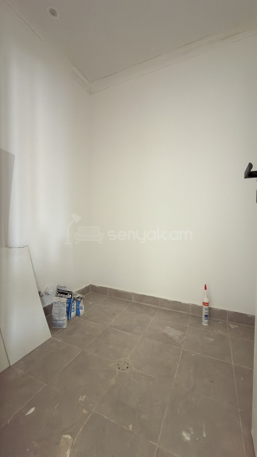 4 Սենյականոց Բնակարան Նորակառույցում, 140քմ, 6/7 հարկ, Կապիտալ Վերանորոգված