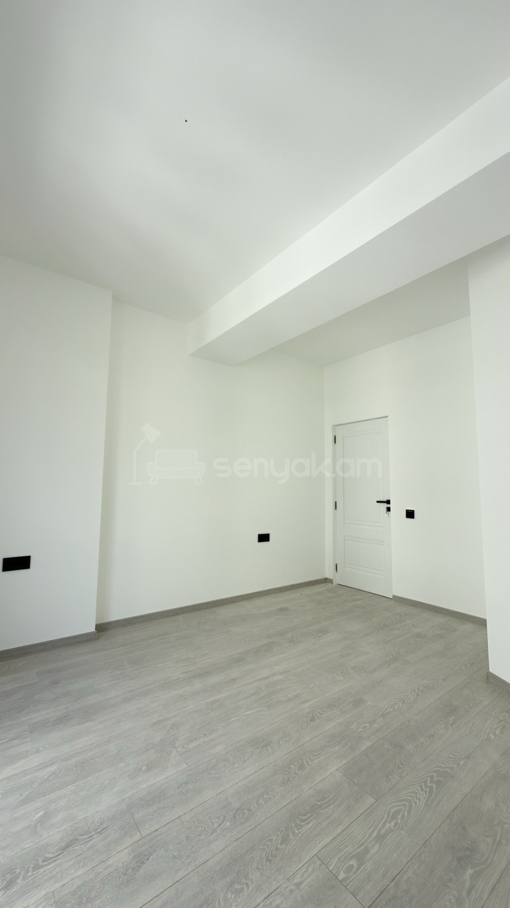 4 Սենյականոց Բնակարան Նորակառույցում, 140քմ, 6/7 հարկ, Կապիտալ Վերանորոգված